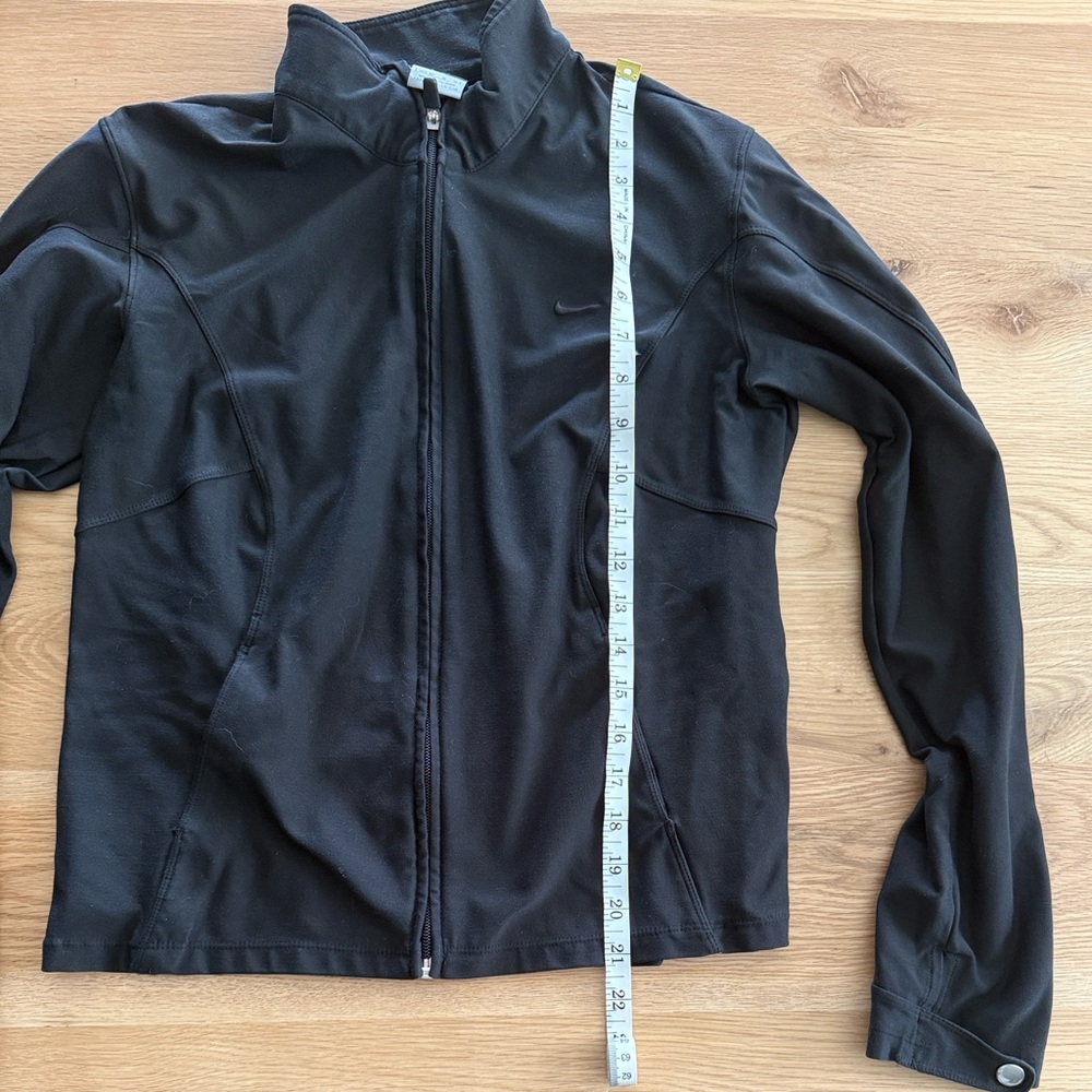 Nike Black Lightweight Full-Zip Track Jacket - Picture 5 of 5